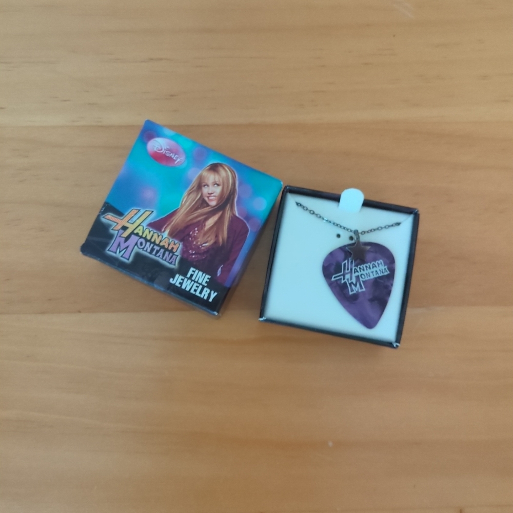 Sterling Silver Hannah Montana necklace